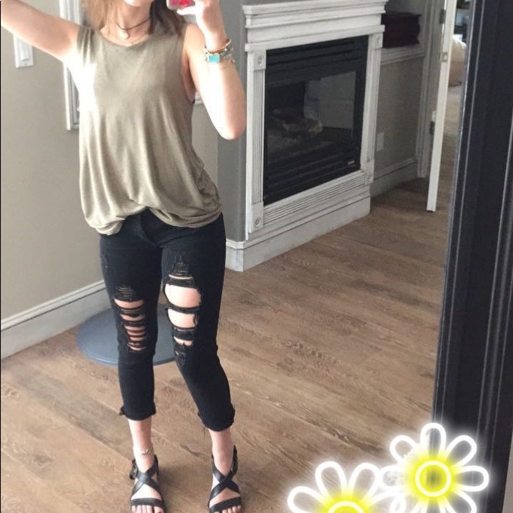 Cropped American Eagle Jeans